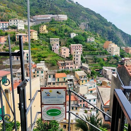 Affittacamere Fiorella Riomaggiore Exterior foto